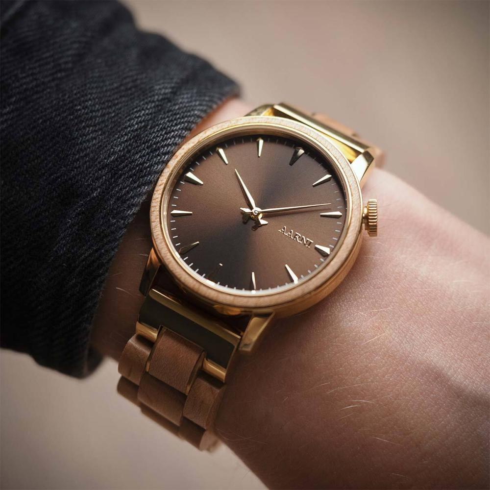 Pook rannekello. Puinen