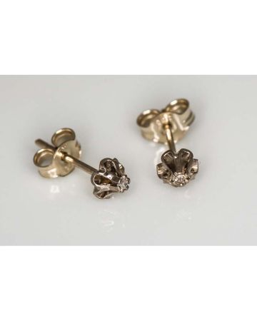 Valkokultaiset timanttikorvakorut 20179-1