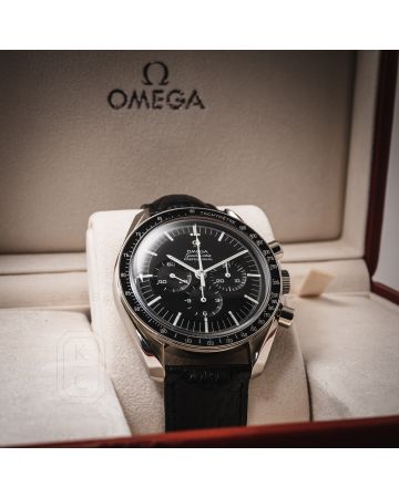 Pre-Owned Omega Speedmaster Pre-Moon 1450012-0