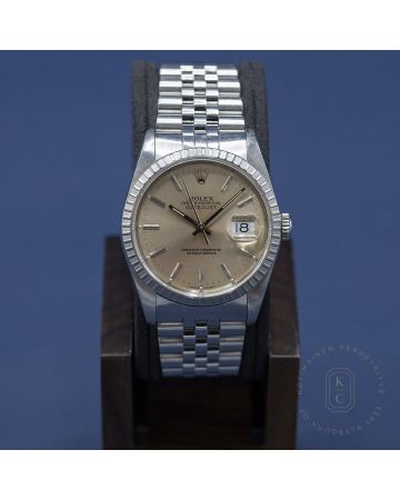 Pre-Owned Rolex Datejust 16220