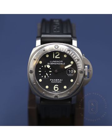 Pre-Owned Panerai Luminor Submersible PAM 00025 OP6562/BB1042192-0