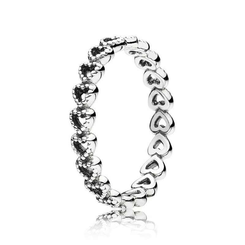 Pandora Band of Hearts sormus 190980-9
