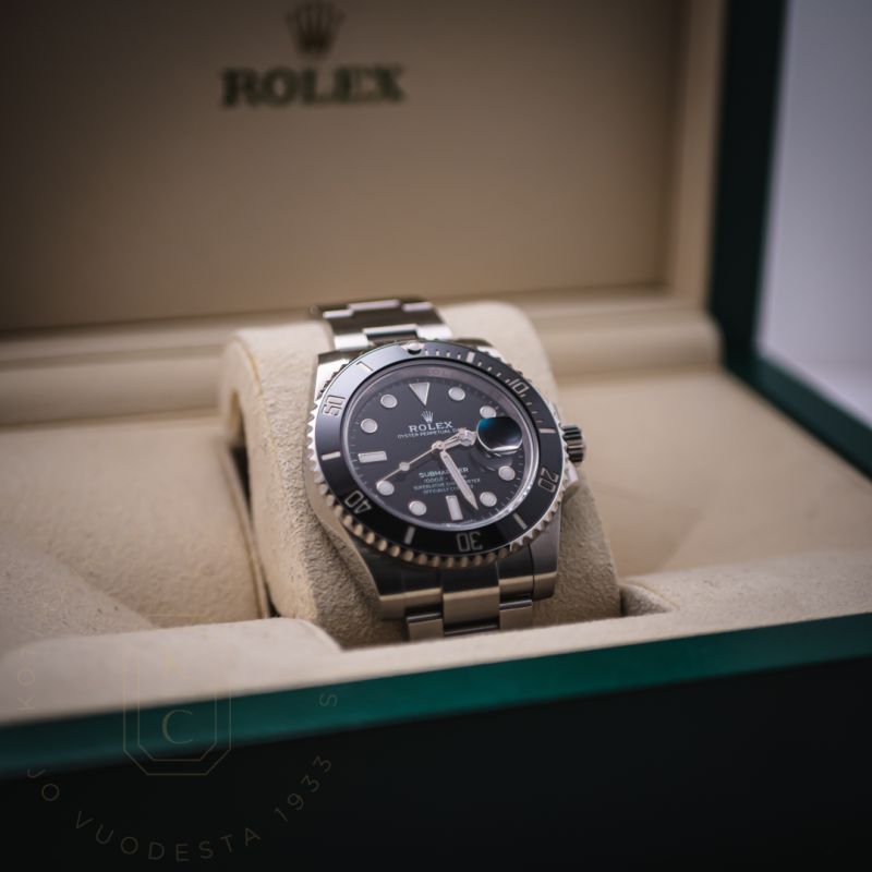Pre-Owned Rolex Submariner 116610LN-7