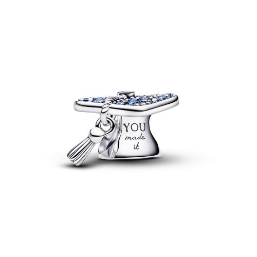 Pandora Sparkling Blue 2026 Graduation Cap berlock 794461C01