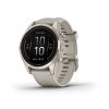 Garmin epix Pro (Gen 2) Sapphire Edition  42 mm Pehmeä kulta, hiekanvärinen silikoniranneke 010-02802-11-3