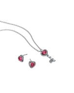 Elevated Heart Key Necklace and Earrings korusetti