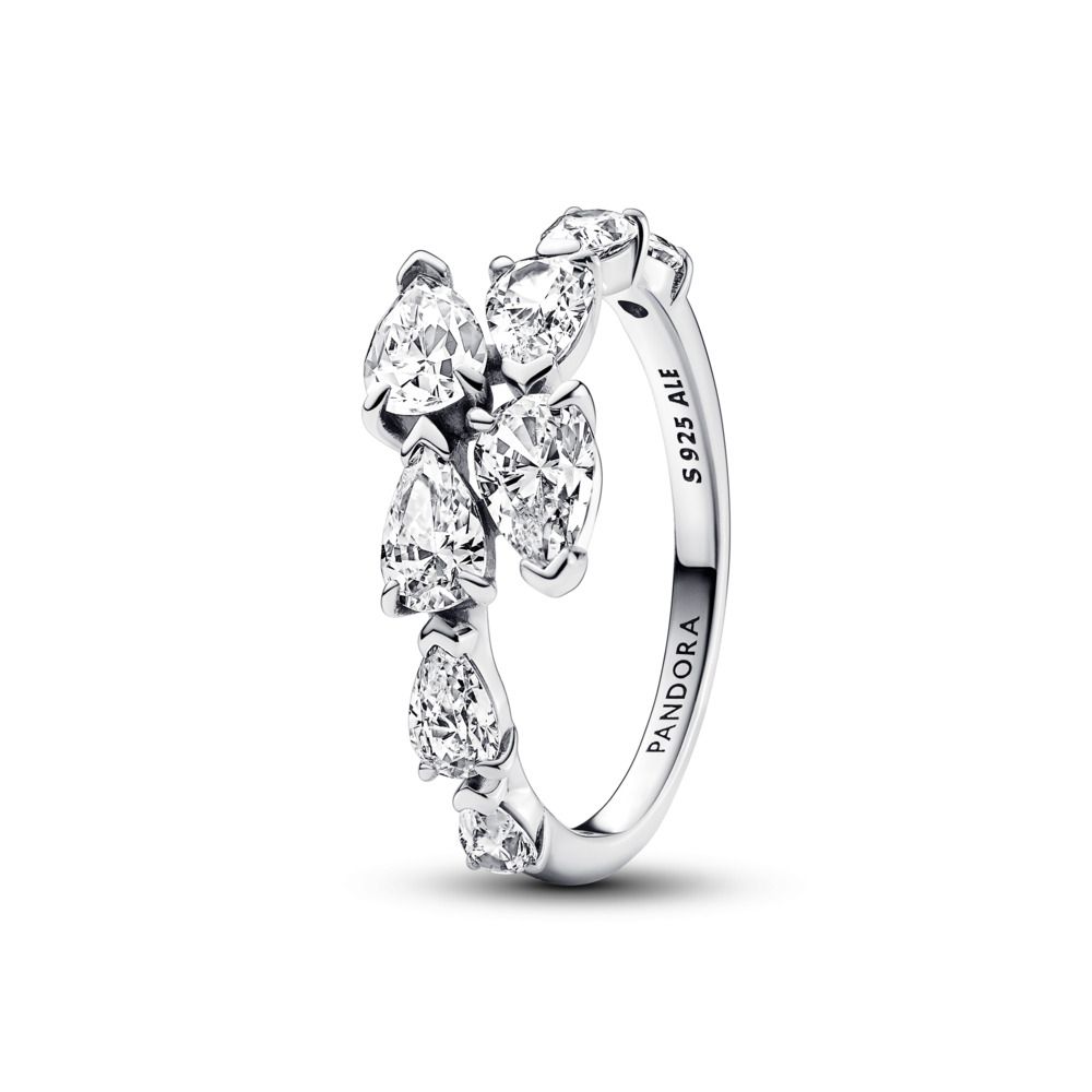 Pandora Sparkling Overlapping Ring 193004C01