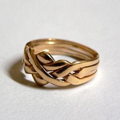 Kultainen pirunnyrkkisormus 3104013