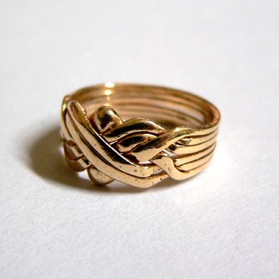 Kultainen pirunnyrkkisormus 3104068