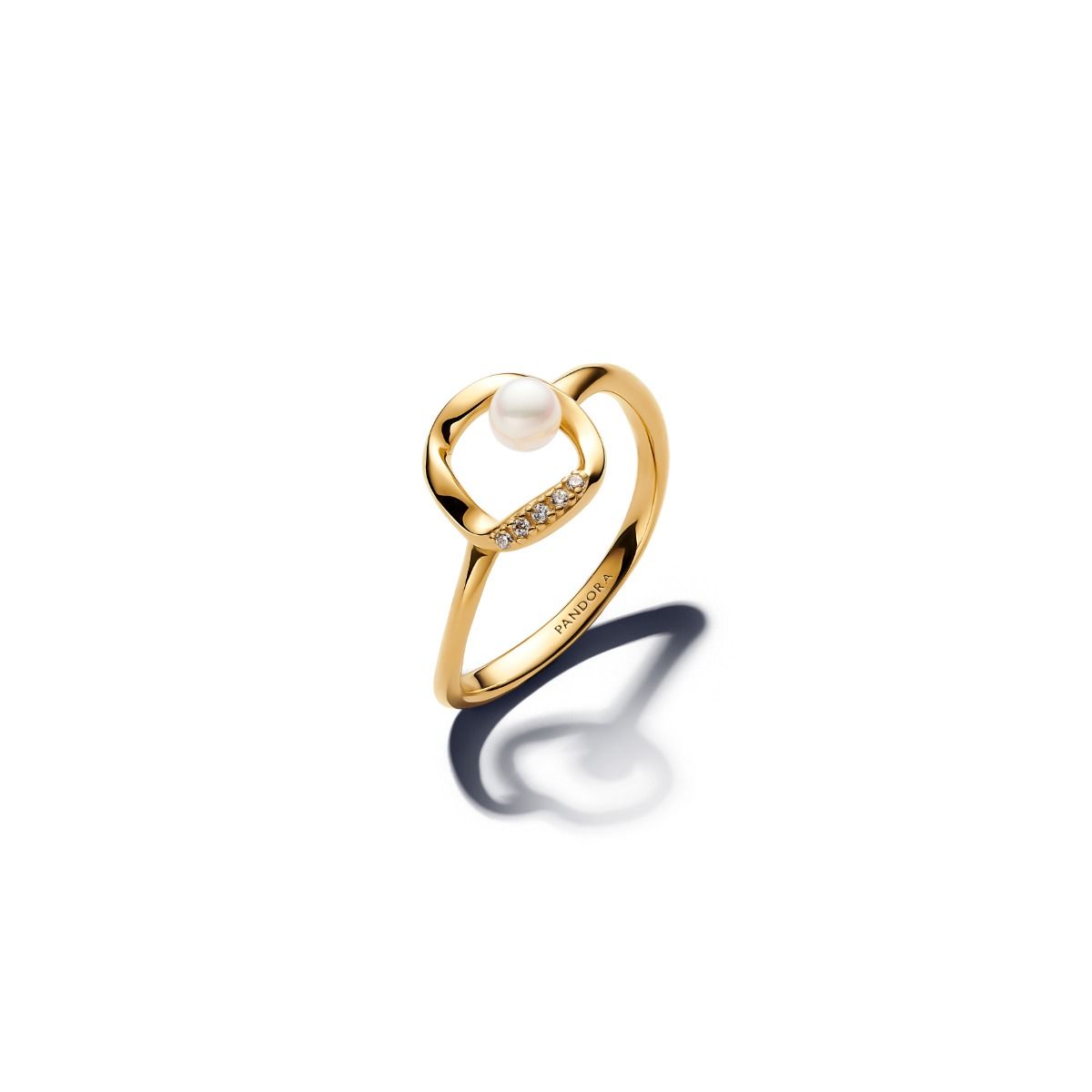 Pandora Organically Shaped Pavé Circle & Treated Freshwater Cultured Pearl Ring 163831C01