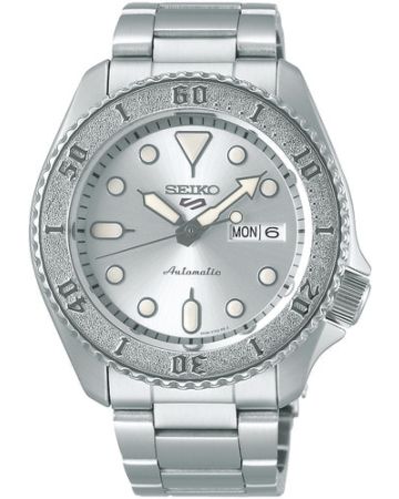 Seiko 5 Sports Street SRPE71K1