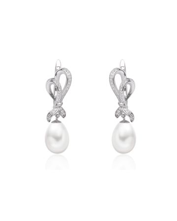 Gaura Pearls -helmikorvakorut SK18217EL