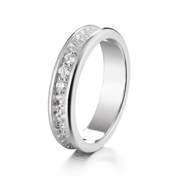 Lumoava Kätkö timanttisormus L82242330