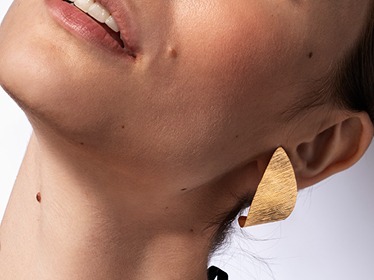 Lumoava_Kultacenter_bannerit_374_280_korvakorut