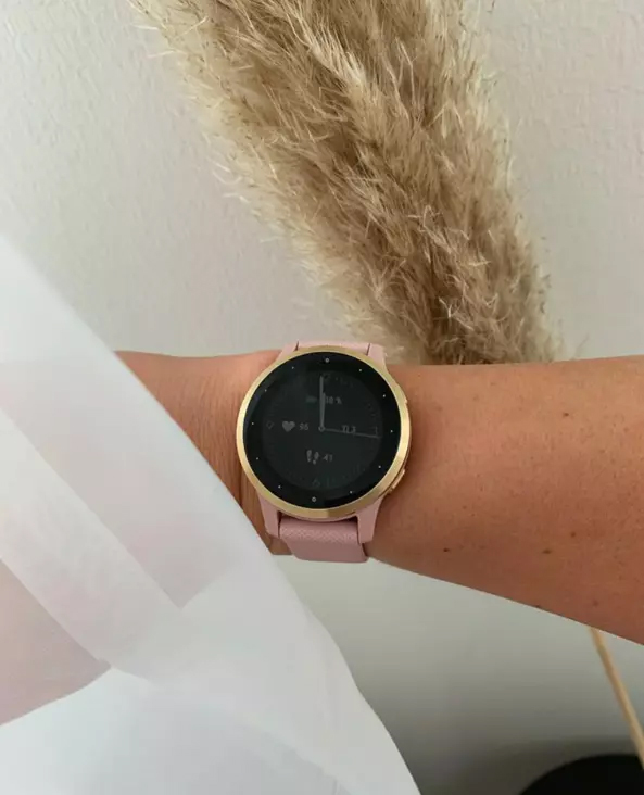 vivoactive_4s_1