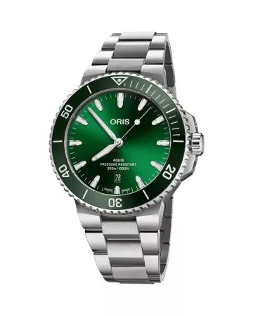 Oris Aquis Date 43.50 mm 01 733 7789 4157- 07 8 23 04PEB