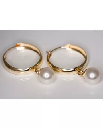 Kultaiset rengaskorvakorut valkoisella helmellä 30068