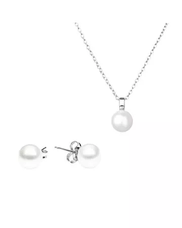Gaura Pearls Jewelry Set
