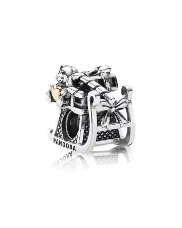 Pandora Dashing Throw to Snow Charm 791207