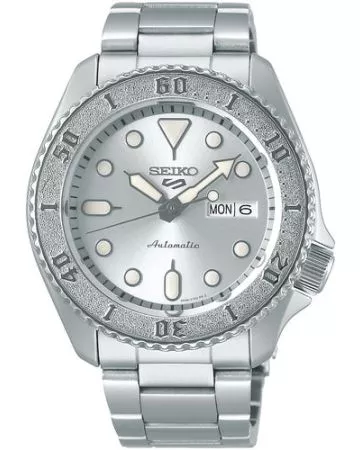 Seiko 5 Sports Street SRPE71K1