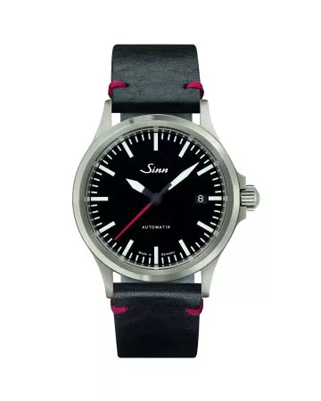 Sinn 556 I RS -rannekello / musta nahka 556.0106