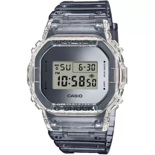 Casio G-Shock -rannekello DW-5600SK-1ER-1