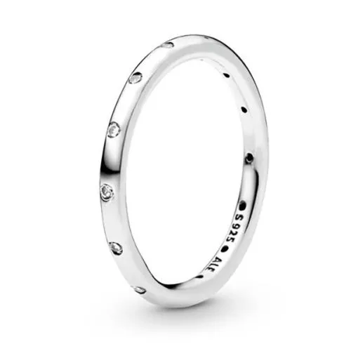 Pandora Sparkilng Band sormus 190945CZ-4