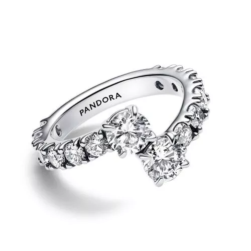 Pandora Sparkling Overlapping Band sormus 193149C01-1
