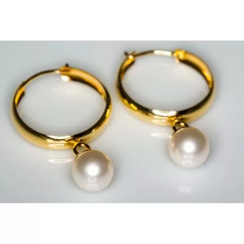 Kultaiset rengaskorvakorut roikkuvalla helmellä 30067-1