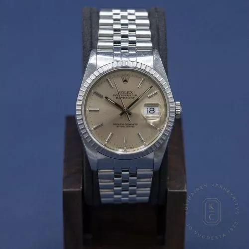 Pre-Owned Rolex Datejust 16220-1