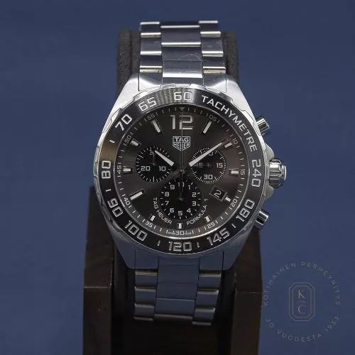 Pre-Owned TAGHeuer F1 CAZ1011.BA0842 Chronografi-1