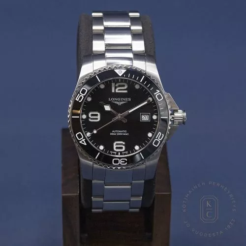 Pre-Owned Longines Hydroconquest L37814566-1
