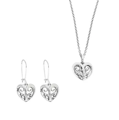 Hopeinen korusetti, sydämet